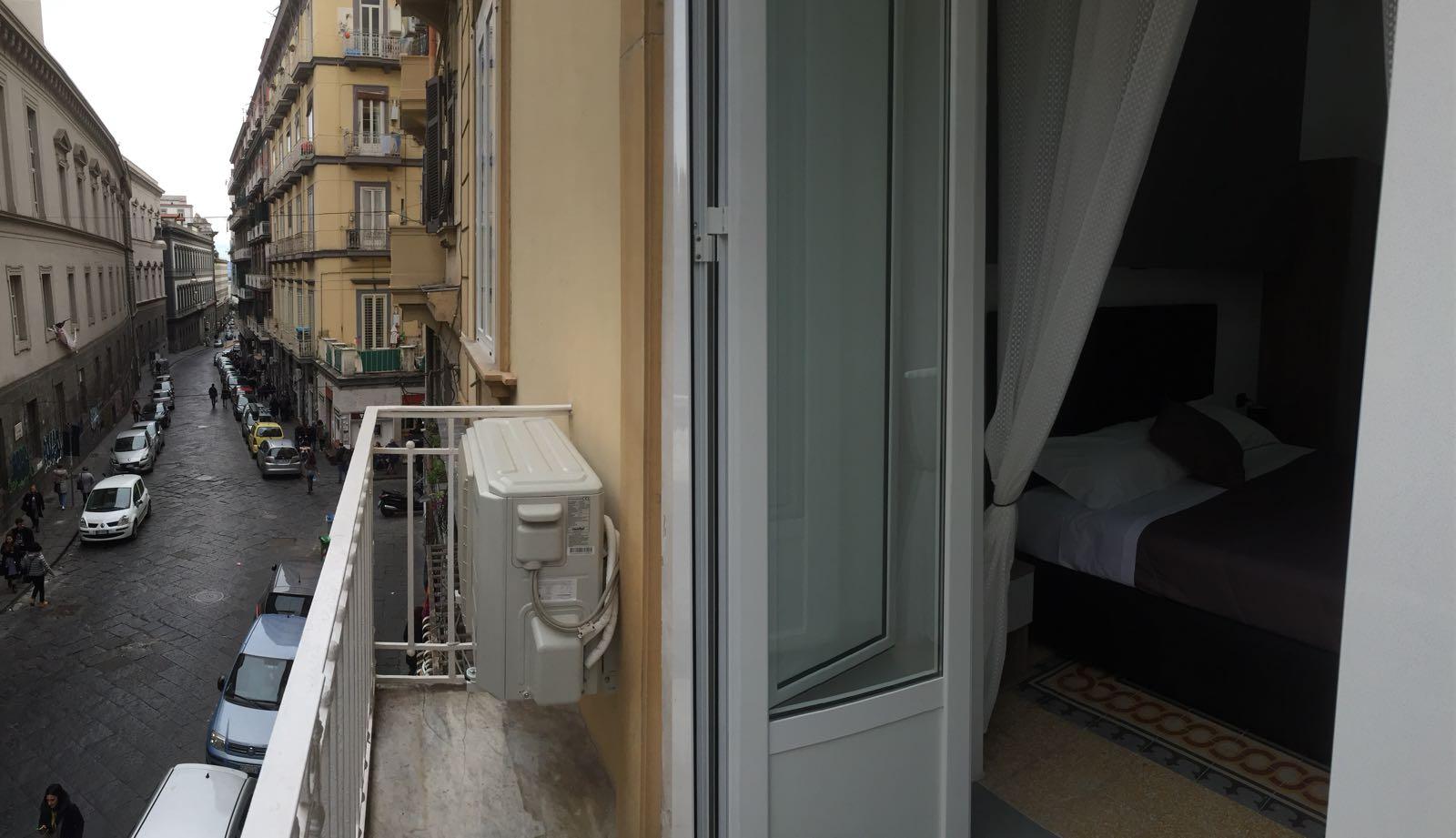 Mb95 - Mezzocannone Luxurious Bed&Breakfast Neapel Exterior foto