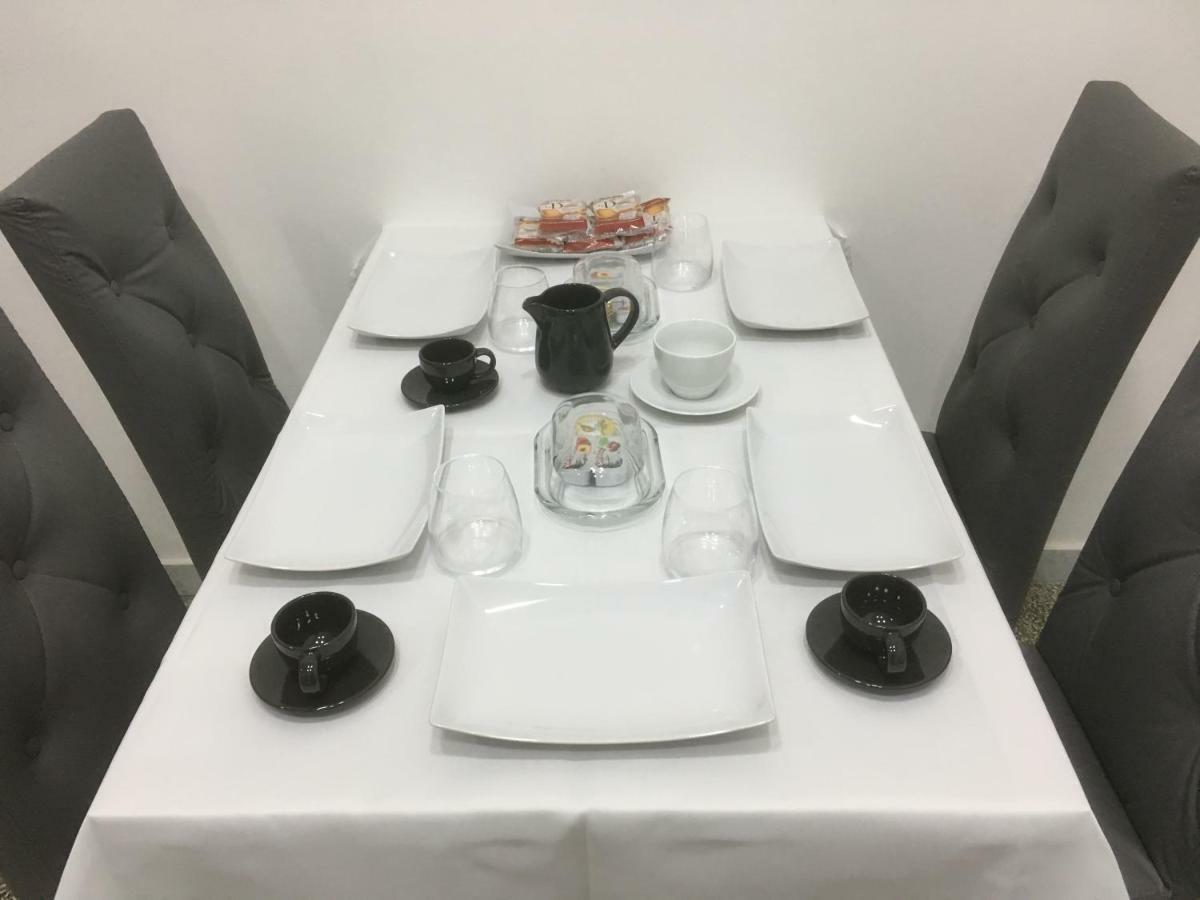 Mb95 - Mezzocannone Luxurious Bed&Breakfast Neapel Exterior foto