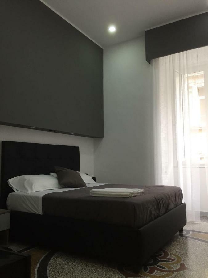 Mb95 - Mezzocannone Luxurious Bed&Breakfast Neapel Exterior foto